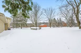 1735 Hwy 63, New Richmond, WI 54017 - Photo 38