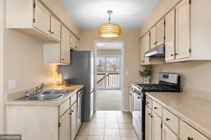 8781 Ironwood Ave S, Cottage Grove, MN 55016 - Photo 14