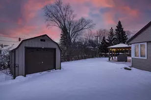 501 Drillane Rd, Hopkins, MN 55305 - Photo 26