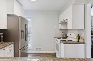 4347 3rd Ave S, Minneapolis, MN 55409 - Photo 6