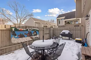 4347 3rd Ave S, Minneapolis, MN 55409 - Photo 30