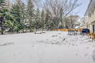 2574 Oak Dr, White Bear Lake, MN 55110 - Photo 28