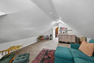 989 Barrett St, Saint Paul, MN 55103 - Photo 30