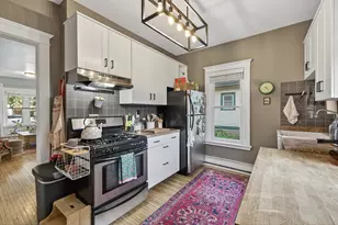 989 Barrett St, Saint Paul, MN 55103 - Photo 18