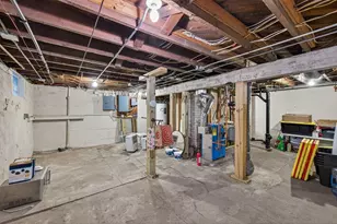 989 Barrett St, Saint Paul, MN 55103 - Photo 32