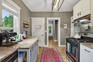 989 Barrett St, Saint Paul, MN 55103 - Photo 20