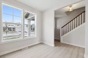 10191 Arrowwood, Woodbury, MN 55129 - Photo 4