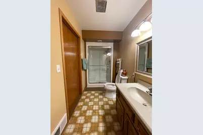 15592 720th Avenue, Albert Lea, MN 56007 - Photo 34