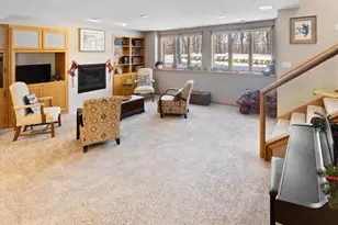 7945 Ranchview Ln N, Maple Grove, MN 55311 - Photo 24