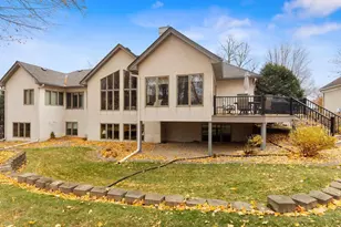 7945 Ranchview Ln N, Maple Grove, MN 55311 - Photo 44