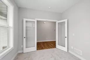 11797 35th St N, Lake Elmo, MN 55042 - Photo 4