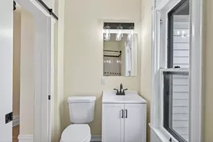 2302 Brewster St, Saint Paul, MN 55108 - Photo 24