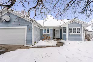 2108 9th Ave SE, Saint Cloud, MN 56304 - Photo 2