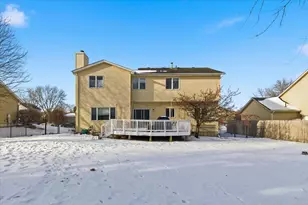 8925 Belvedere Dr, Eden Prairie, MN 55347 - Photo 34
