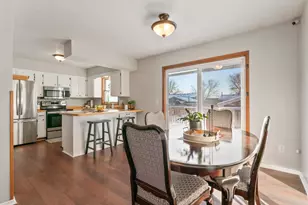 922 21st St SE, Rochester, MN 55904 - Photo 6