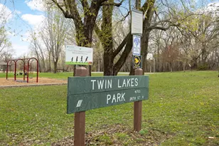 2710 Salem Ave, Saint Louis Park, MN 55416 - Photo 34