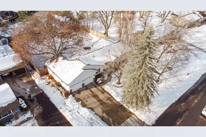 8021 Elbe Street, Circle Pines, MN 55014 - Photo 22