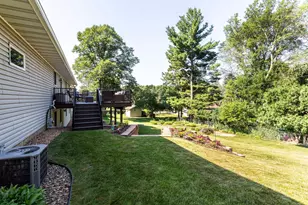 317 N Cudd Ave, River Falls, WI 54022 - Photo 22