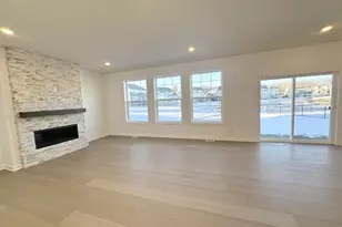 3130 Sugar Maple Dr, Chaska, MN 55318 - Photo 6