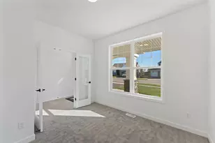 3130 Sugar Maple Dr, Chaska, MN 55318 - Photo 8