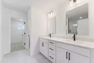 3130 Sugar Maple Dr, Chaska, MN 55318 - Photo 10