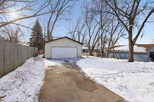 954 43rd Ave NE, Columbia Heights, MN 55421 - Photo 28