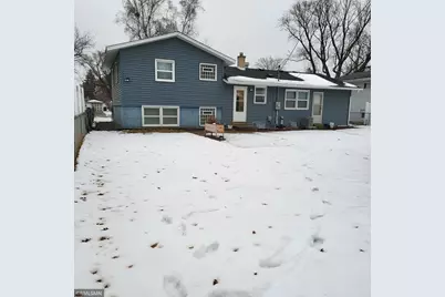 2308 16th Avenue E, North Saint Paul, MN 55109 - Photo 2