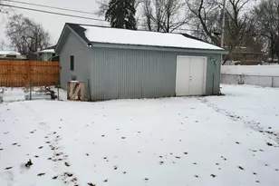 2308 16th Ave E, North Saint Paul, MN 55109 - Photo 26