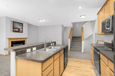 3611 Hazel Trail #D, Woodbury, MN 55129 - Photo 14