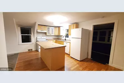 376 S Pierson Avenue, New Richmond, WI 54017 - Photo 8