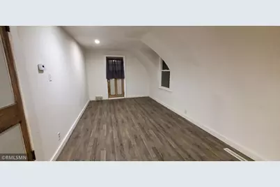 376 S Pierson Avenue, New Richmond, WI 54017 - Photo 6