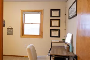 208 E 2nd St, Adrian, MN 56110 - Photo 16