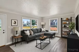 2057 Giesmann St, Roseville, MN 55113 - Photo 6