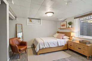 2057 Giesmann St, Roseville, MN 55113 - Photo 28