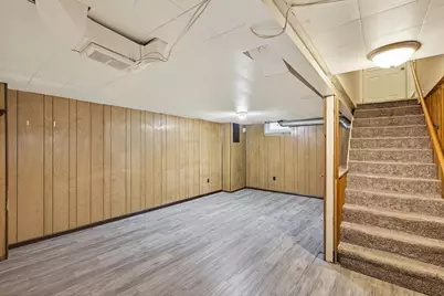 2057 Giesmann Street, Roseville, MN 55113 - Photo 24