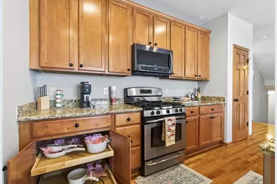 10025 Toledo Drive N, Brooklyn Park, MN 55443 - Photo 16