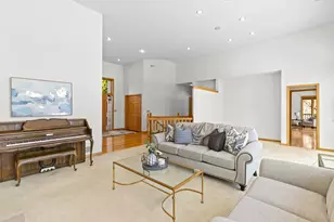 1181 12th Ave NW, New Brighton, MN 55112 - Photo 8