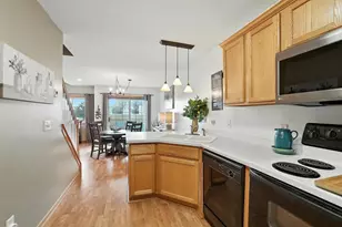 2224 Quarry Ln, Shakopee, MN 55379 - Photo 6