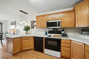 2224 Quarry Ln, Shakopee, MN 55379 - Photo 32