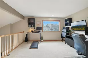 2224 Quarry Ln, Shakopee, MN 55379 - Photo 10