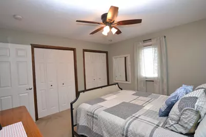 803 Hillcrest Drive, Montgomery, MN 56069 - Photo 16