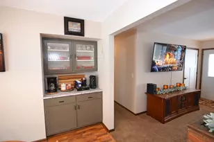 803 Hillcrest Dr, Montgomery, MN 56069 - Photo 10