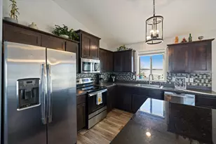 1663 Hidden Trail, Mayer, MN 55360 - Photo 14