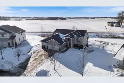 1663 Hidden Trail, Mayer, MN 55360 - Photo 4
