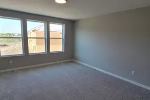 10385 Glacier Ln N, Maple Grove, MN 55369 - Photo 10