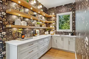 5805 Kellogg Ave, Edina, MN 55424 - Photo 6