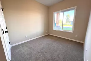 25850 Emerson Ct, Wyoming, MN 55092 - Photo 16