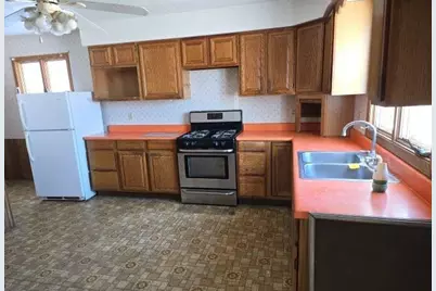 321 4th Avenue SE, Winnebago, MN 56098 - Photo 2