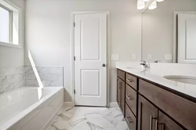 5956 Upper 179th Street W, Lakeville, MN 55044 - Photo 20