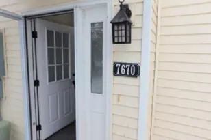 7670 13th St N, Oakdale, MN 55128 - Photo 2